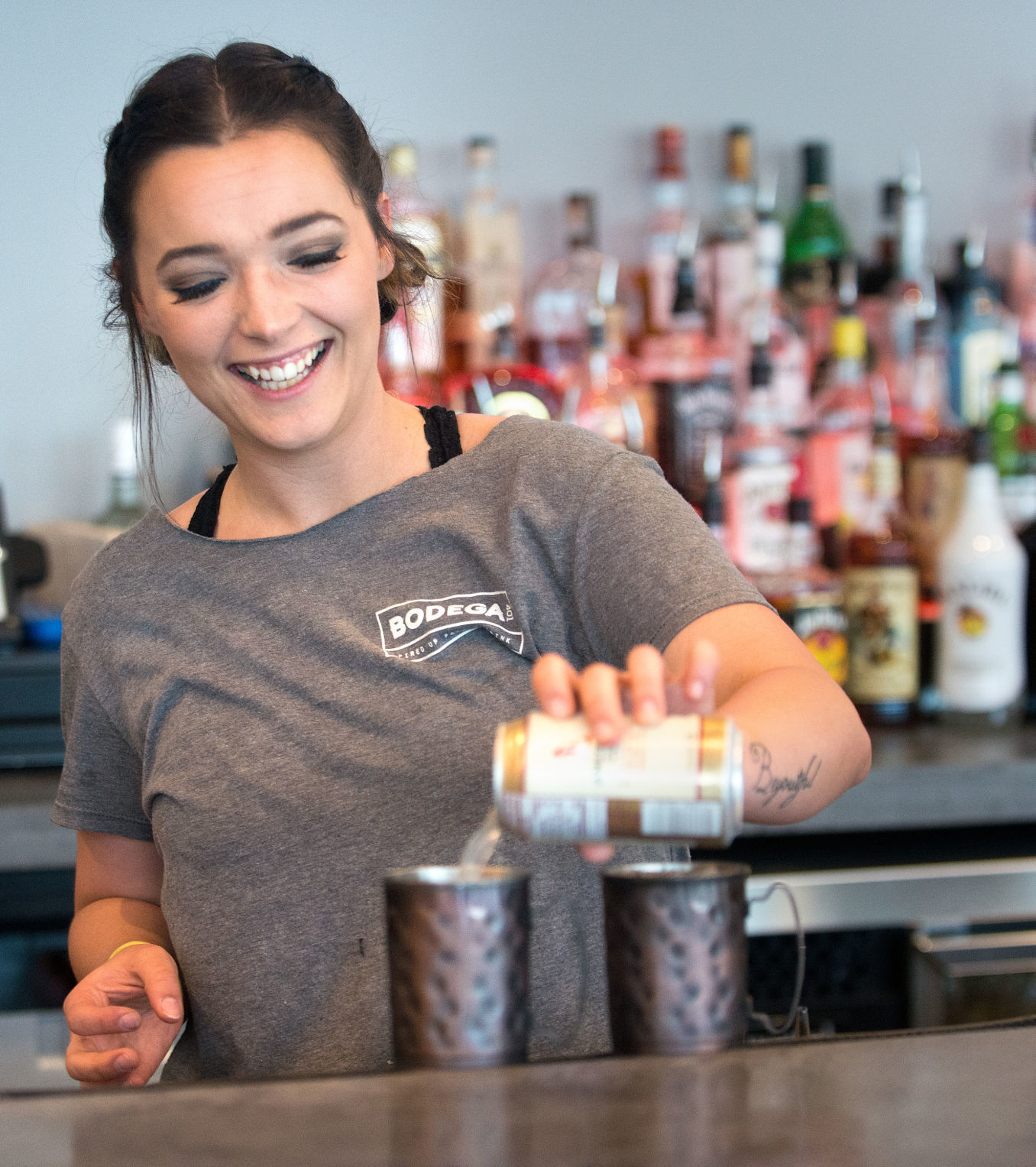 HAPPY HOUR - Bodega 401